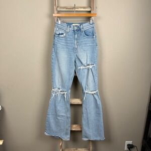Levi Premium High Waisted Flared Bellbottom Denim Jeans size 25 (29x31)